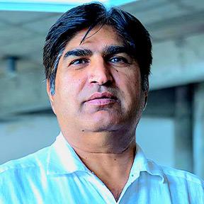 lums employee profile image