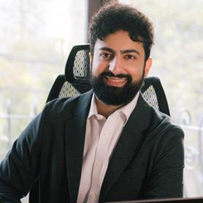 lums employee profile image